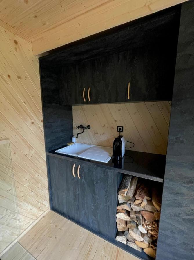 Obytny Kontejner Cabin Stars Zátor Exteriör bild